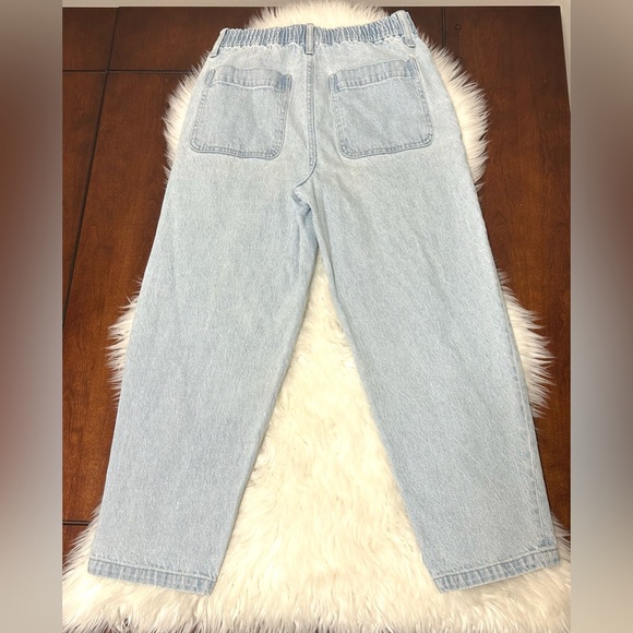 Madewell Size S Pull-On Balloon Jeans in Brittany Wash TENCEL Denim Edition Blue - Picture 11 of 16